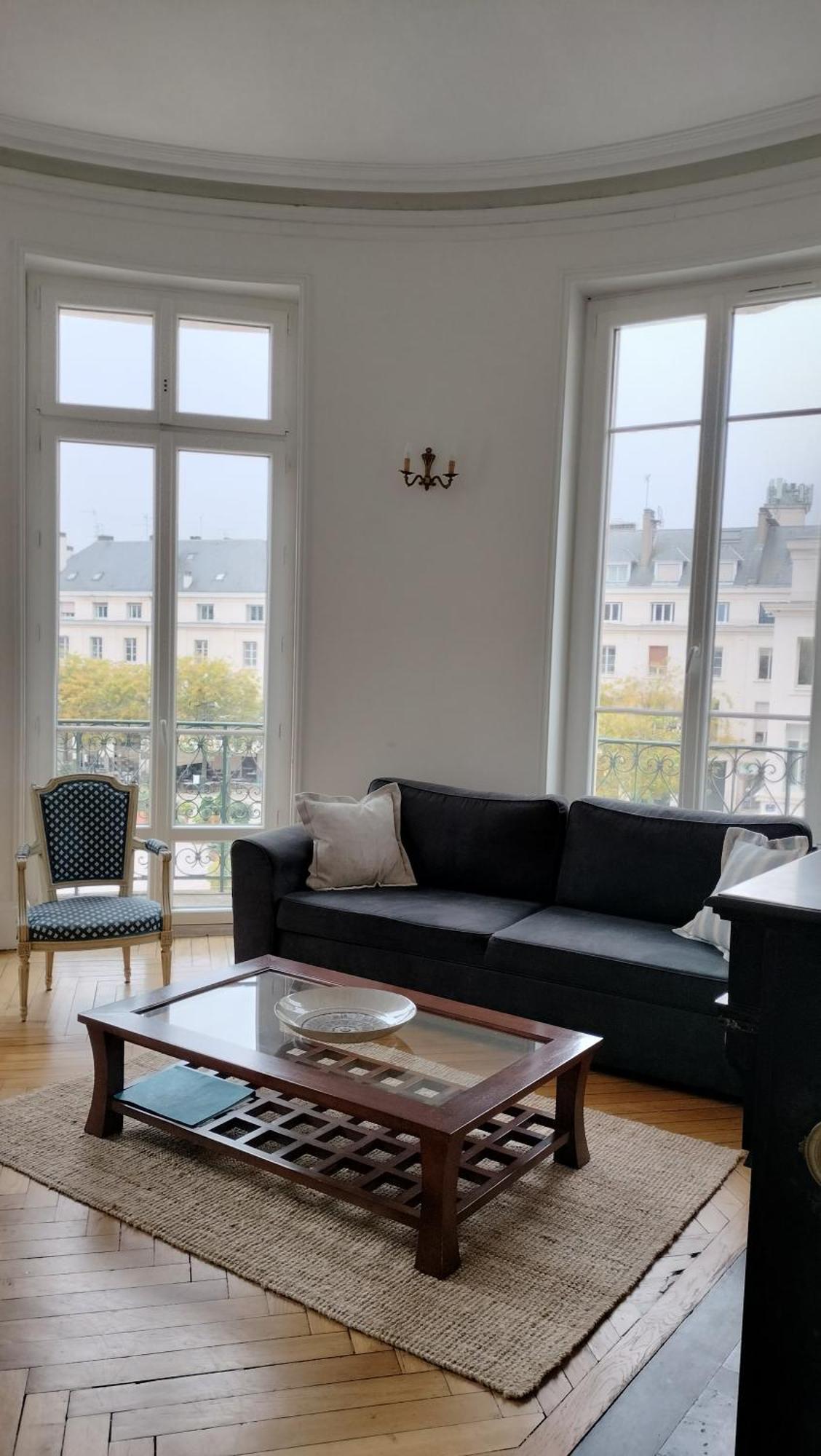 Appartement F3 Au Balcon De La Place Du Martroi Orléans Exterior foto