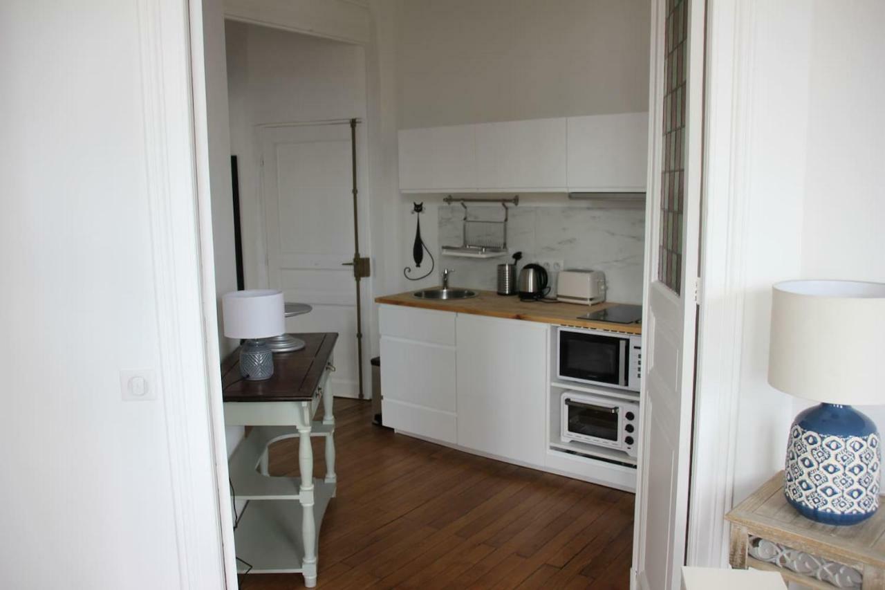 Appartement F3 Au Balcon De La Place Du Martroi Orléans Exterior foto
